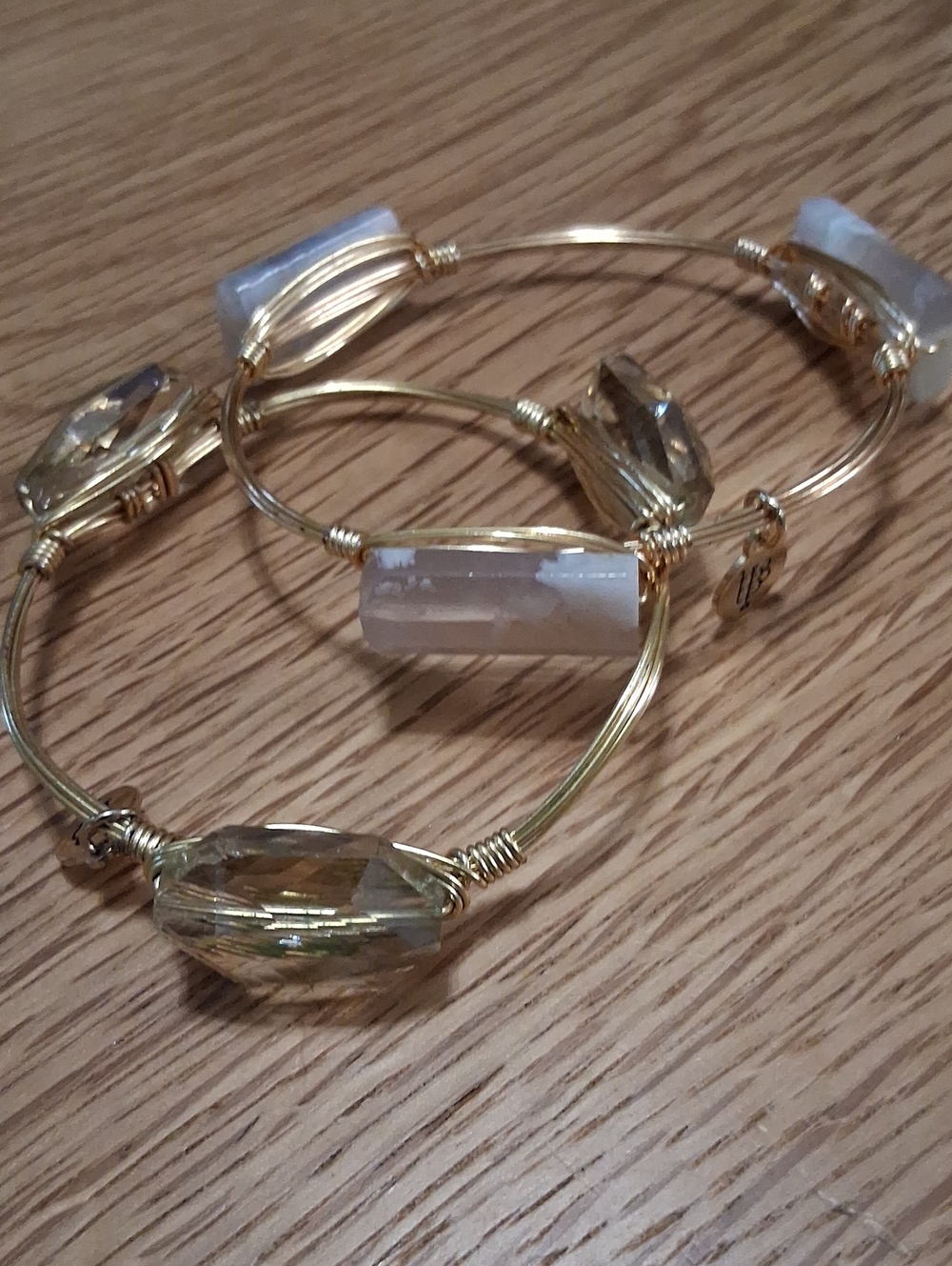 Two Gold Wire Bangle Bracelet with Citrine Glass and Beige Agate Beads